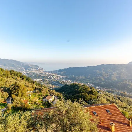 Hillside Haven - Sea View Retreat With Pool Access Ferienhaus Rapallo