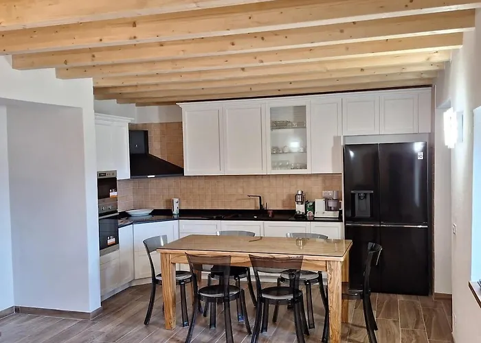 Hillside Haven - Sea View Retreat With Pool Access Ferienhaus Rapallo