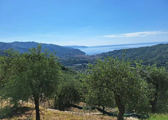 Hillside Haven - Sea View Retreat With Pool Access * Rapallo